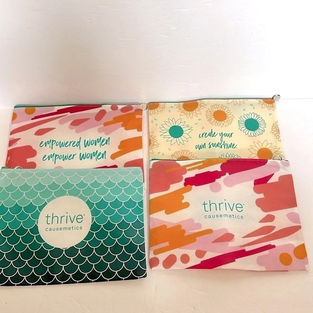 New Thrive Causemetics Cosmetic Makeup Bags Lot of 4 Inspirational Messages